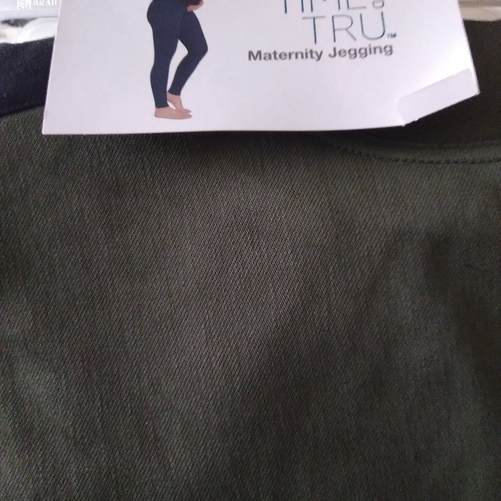 Maternity jeggings